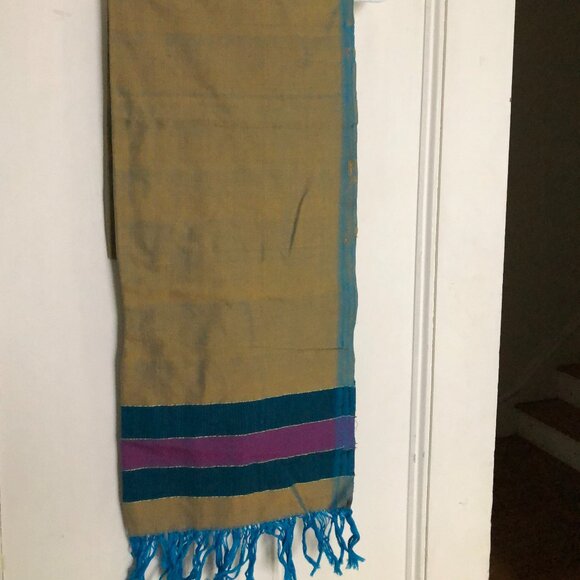 Scarf - lightweight - Picture 1 of 2
